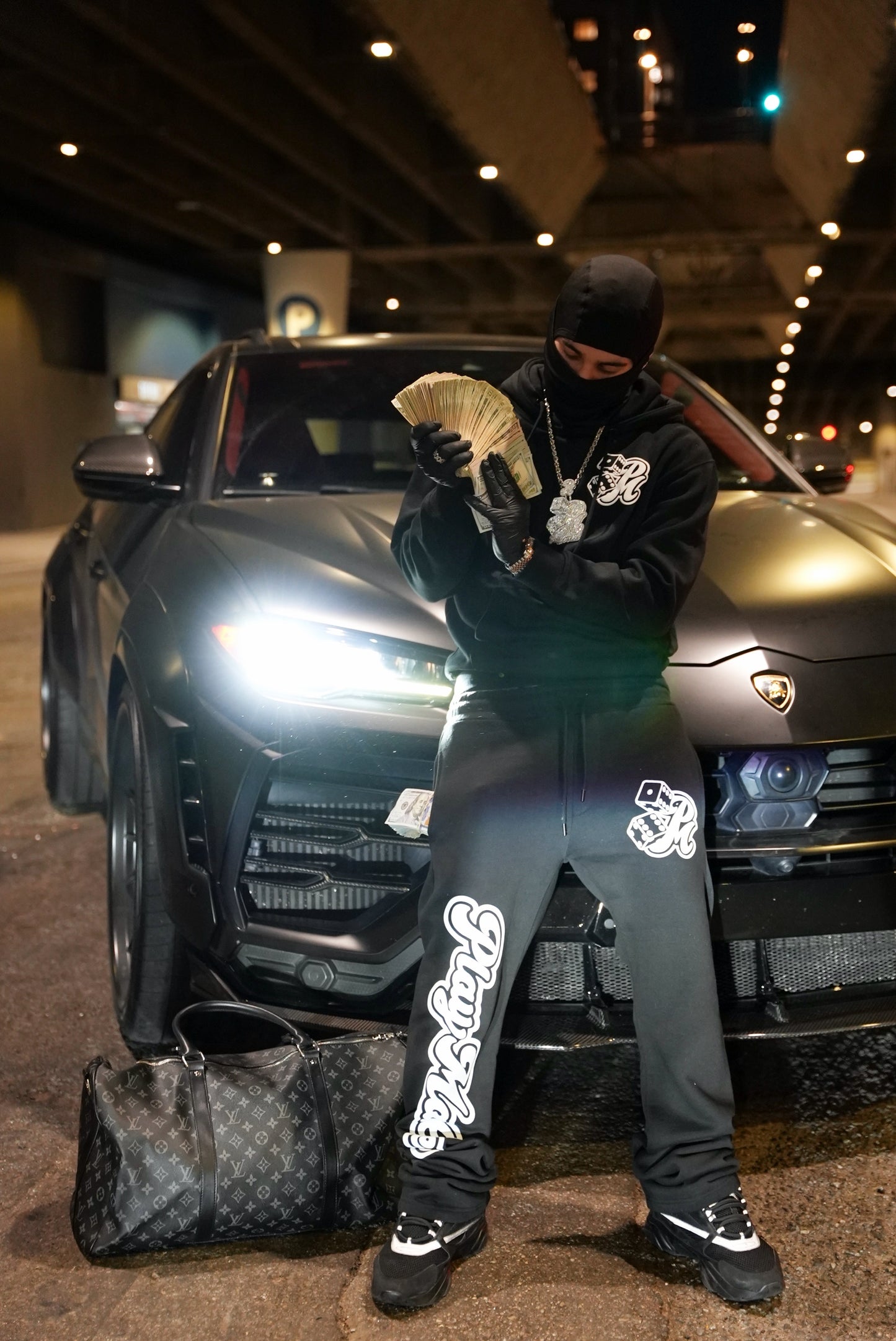 PLAYMAKERS HOODIE (BLACK)