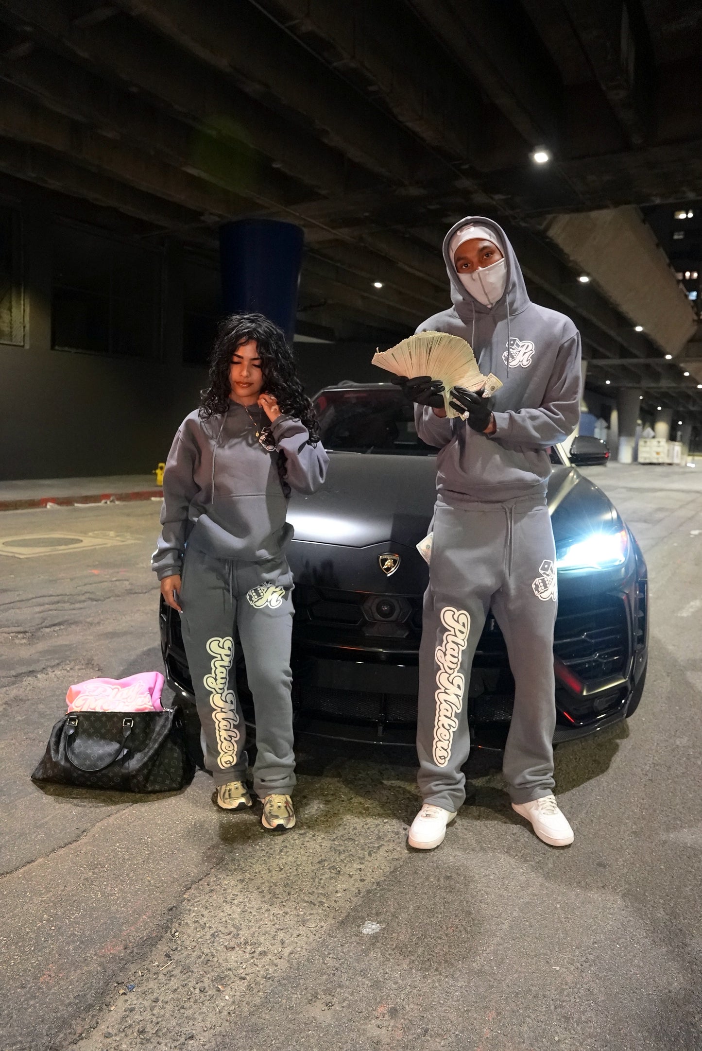 PLAYMAKER SWEATS (GREY)